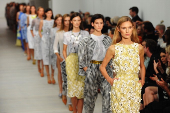 Matthew Williamson - Runway: London Fashion Week SS14