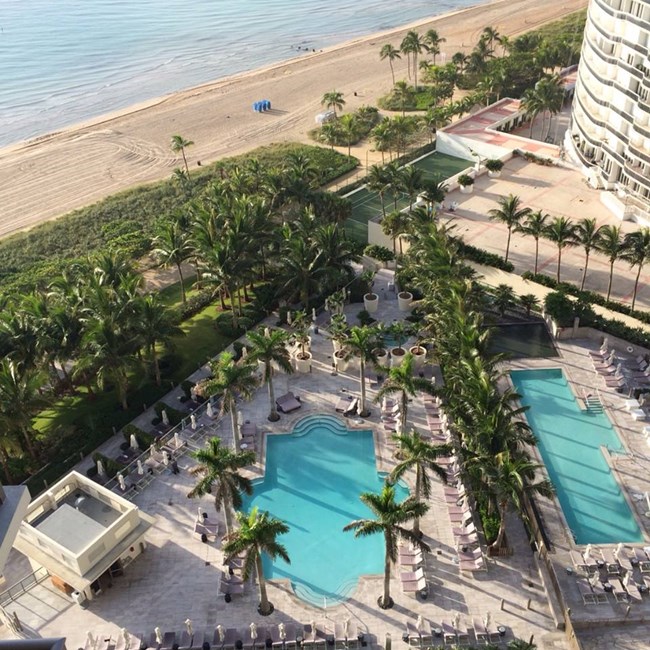 miami hotel st regis bal harbour vista